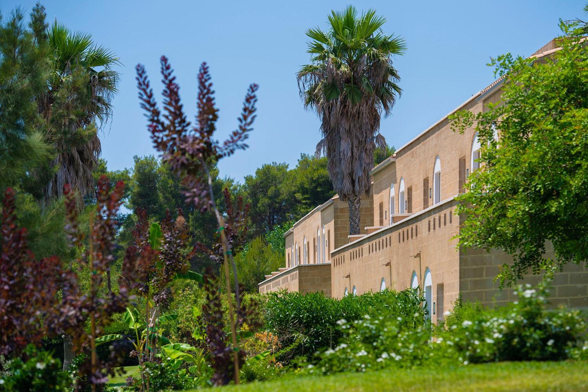Vivosa Apulia Resort 4*